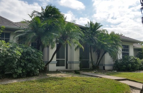 Meadowbrook Estates House | Amazing Estate on Nature Preserve - Close to Everything