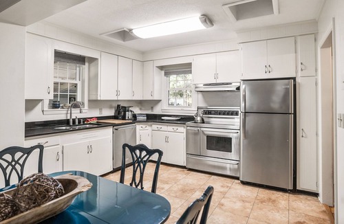 Beaufort House | Amazing home within walking distance to downtown Beaufort!