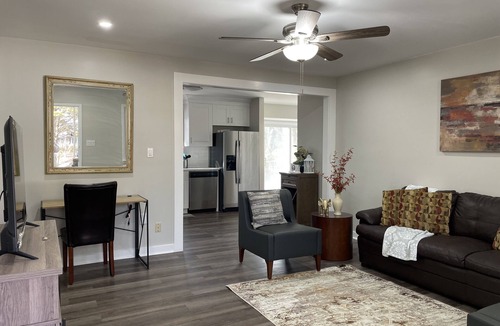 Cumming House | Amazing House 3 min to Lake Lanier Sleeps 6