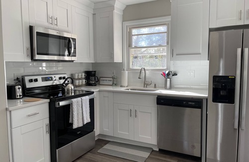 Cumming House | Amazing House 3 min to Lake Lanier Sleeps 6