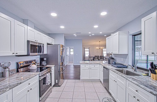 Fort Myers Villa | Amazing house with heated pool