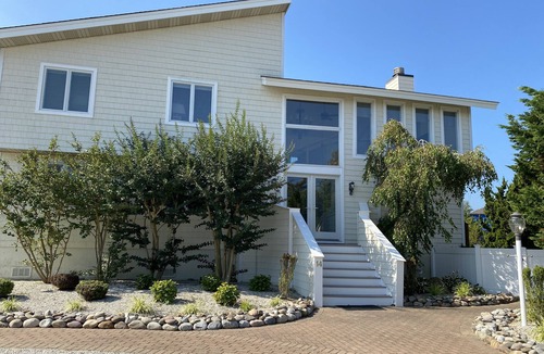 Harvey Cedars House | AMAZING LAGOON FRONT HOUSE WITH HEATED POOL AND HOT TUB IN HARVEY CEDARS, LBI