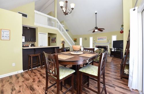 St. George Island House | AMAZING VIEW! Fun, Pets Welcome, Steps from Beach