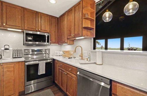 Beech Mountain Ski Chalet | Amazing Views! Welcome to The Pine Ridge Retreat!