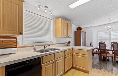 Weeki Wachee Gardens House | Amazing Waterfront House, Weeki Wachee - Use of Kayaks