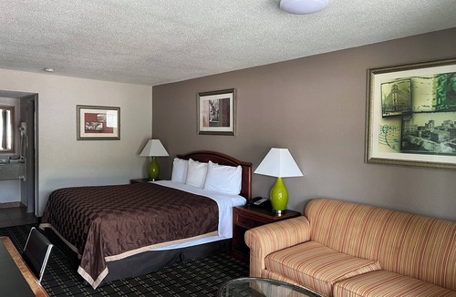 St. Andrews Hotel | American Inn