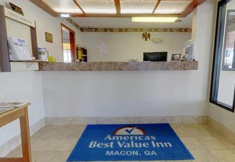 Macon Hotel | Americas Best Value Inn & Suites Macon at Eisenhower Pkwy