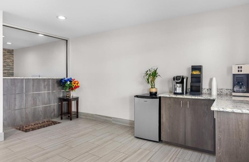 Bishopville Hotel | Americas Best Value Inn - Bishopville