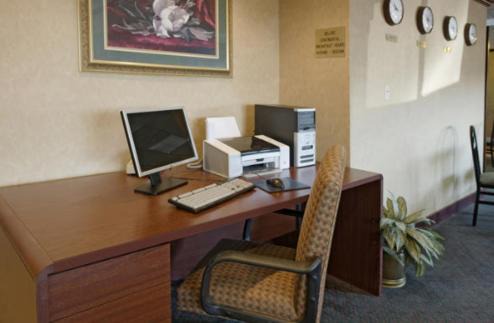 McMinnville Hotel | Americas Best Value Inn McMinnville