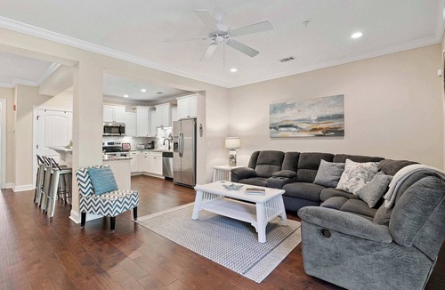 Epworth Acres Condo | Anchor and Tide - Luxury Townhouse w/pool
