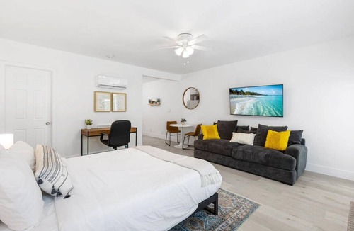 Victoria Park Apartment | Apartment ∙ 1 bedroom ∙ 2 guests