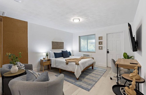 Lake Ridge Apartment | Apartment ∙ 2 guests