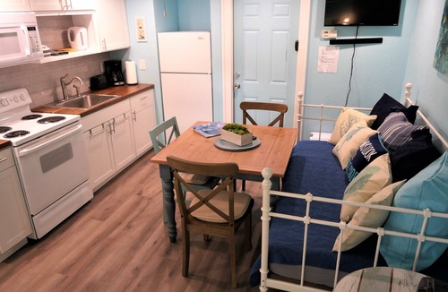 Altamont Manor Apartment | Apartment Flamingo in Fort Myers/Villa Barra