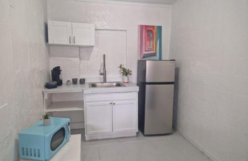 St. Petersburg - Clearwater Apartment | Apartment with 1 Bedroom in Sunny Days Motel