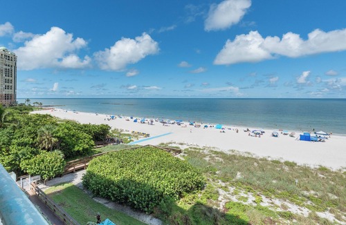 Marco Island Condo | APOLLO 505 - Beach Front One Bedroom Condominium Reserve for Three Nights or Weekly!