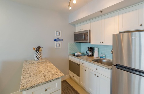 Marco Island Condo | Apollo 603-Remodeled!