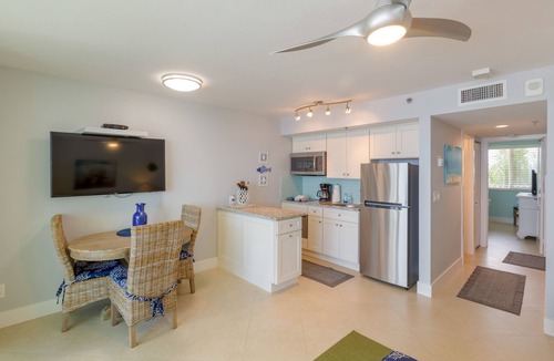 Marco Island Condo | Apollo 603-Remodeled!