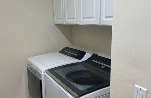 Pelican Condo | Apr - Nov 40% discounted. Luxury gated condo Porto Vista, Cape Coral