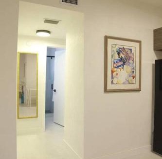 Seybold Apartment | Apt 3 Miami Designer Apartment in the Upper East-Side