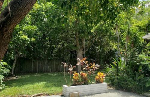 Lake Ridge Apartment | Apts with Backyard Near Fort Lauderdale Beach, Nightlife, Cruise Port, Airport