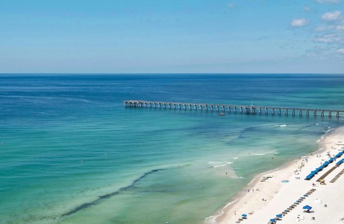 Panama City Beach Apartment | Aqua Resort 905 by Emerald Coast Retreats