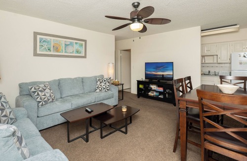 Marco Island Condo | Aquarius One Bedroom- Best Price for Vacation Rental! Get out of the Cold and into the Sun!