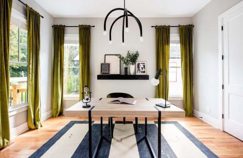 East Atlanta Apartment | Aquarius Rising
