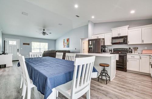 Summerfield House | Arcade Games, Lanai and Spa Summerfield Family Home