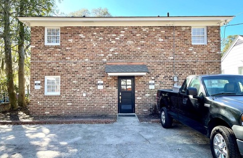 Midtown Apartment | Ardsley Upscale Living Unit #1