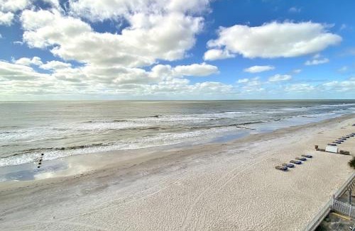 Madeira Beach Apartment | Arie Dam 503