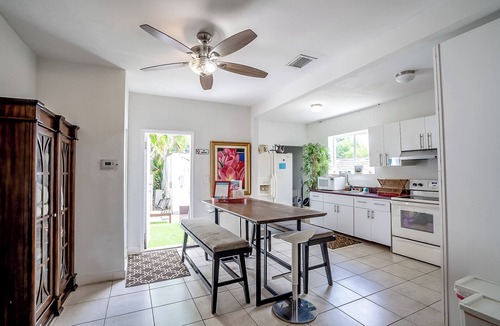 Buena Vista House | Artful Rooms Miami Buena Vista