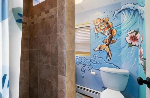 Seaside Heights House | Artistic Oceanfront 2 Bedroom on the beach, Parking Beach Badges fun for all ages