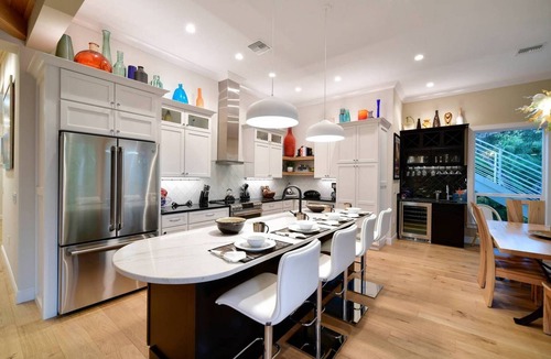 Longbeach Village House | Arts & Vines: LBK Pool Spa Dog Friendly by Anna Maria Life Vacation Rentals