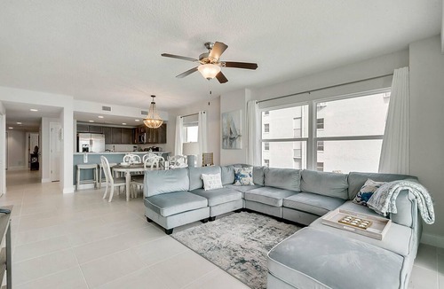 Ocean View Halifax Estates Condo | Aruba 302 - 4 BR Direct Oceanfront Condo - Large Balcony