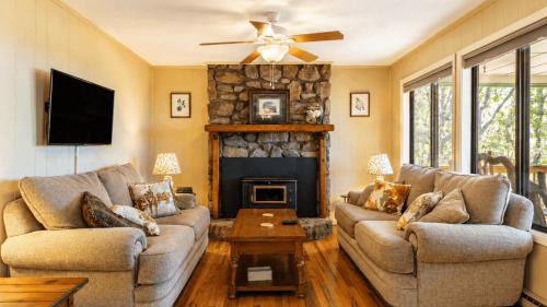Wolf Laurel House | Ash Vale by AvantStay