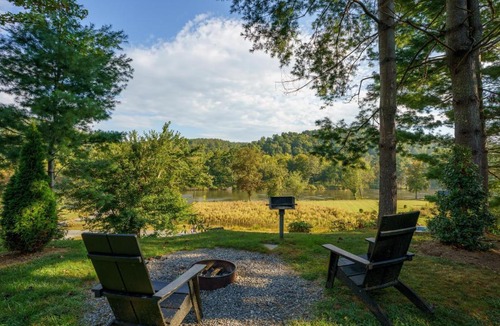 Arden Hotel | Asheville River Cabins