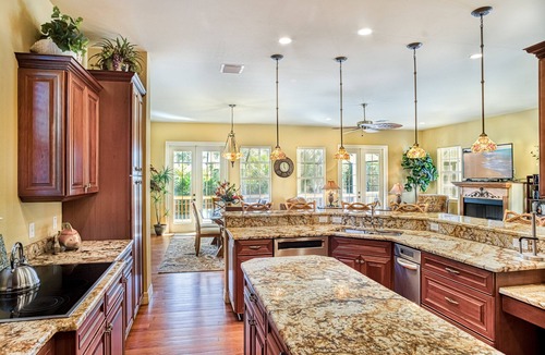 Captiva House | Ask about discounts FREE golfcart and bicycles, 5 star reviews, beautiful home