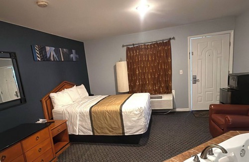 Howell Hotel | At 9 Motel Near Freehold I-195
