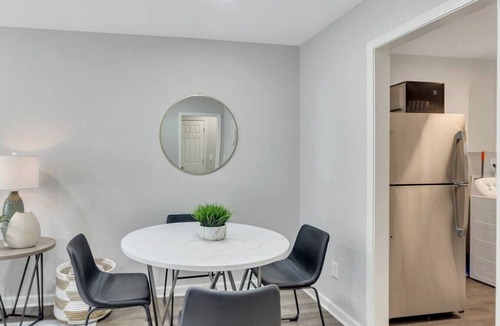 Austell Villa | ATH - Davis Drive · 2BR New! Clean! Stylish! & Pets Welcome