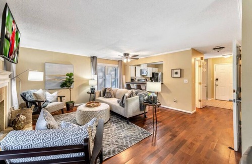 Smyrna Villa | ATH - Smyrna - 3BR - Pet Friendly - Fenced - Laurel Bridge Drive