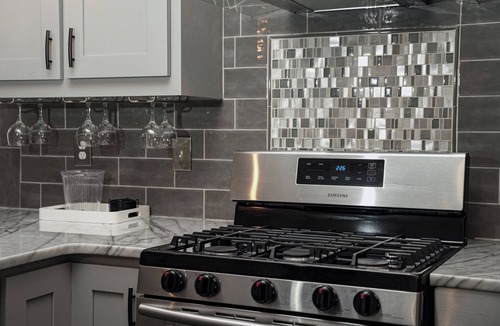 Old Fourth Ward House | ATL Beltline Gem: Mins to Benz, Ponce & Aquarium