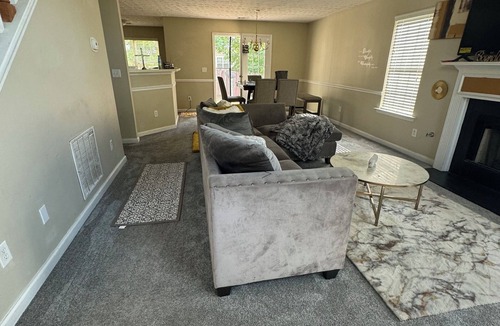 Riverdale House | ATL Cozy Pad 2