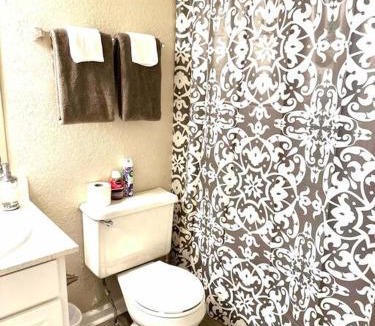 Loring Heights Apartment | ATL Entire Apartment: 10 MIN to Everything!