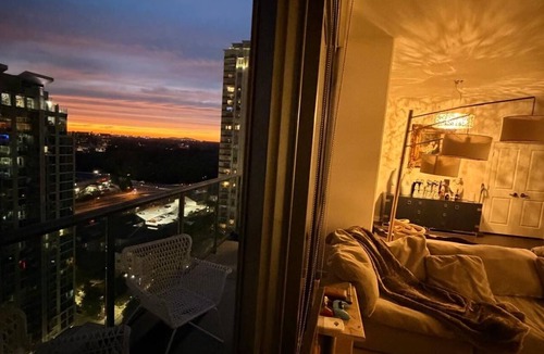 North Buckhead Condo | Atlanta 2BR Penthouse Dedicated Office Gym AC Quiet Luxury