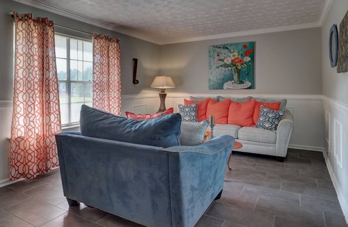 Riverdale House | Atlanta Beautiful 4 Bedroom Home/Pool/Game Room/Sleep 13
