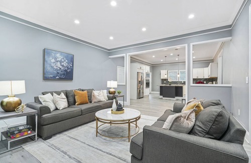 Belvedere Park House | Atlanta Gem, 3 miles to Mercedez Benz Stadium
