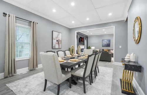 Belvedere Park House | Atlanta Gem Near Mercedez Benz Stadium & Stone Mtn Prk
