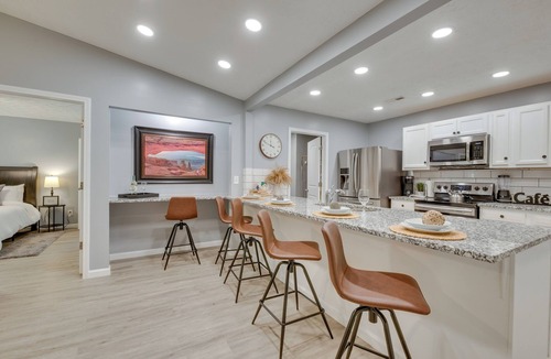 Church Street House | Atlanta Rental w/Private Yard Near Airport!