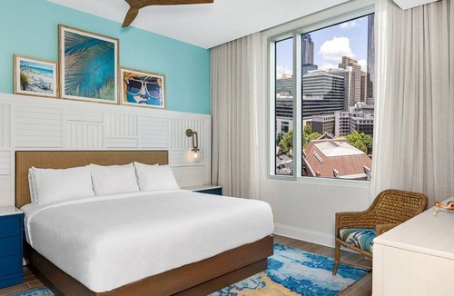 Castleberry Hill Resort | Atlanta Resort Stay Near Centennial Park with Spacious 2BR Deluxe Suite