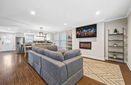 East Side House | Atlanta Spacious Haven near Downtown & BeltLine